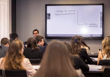 Aula digital y mentores: así es la formación del siglo XXI